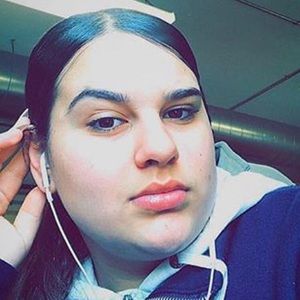 Meet your Posher, Abigail